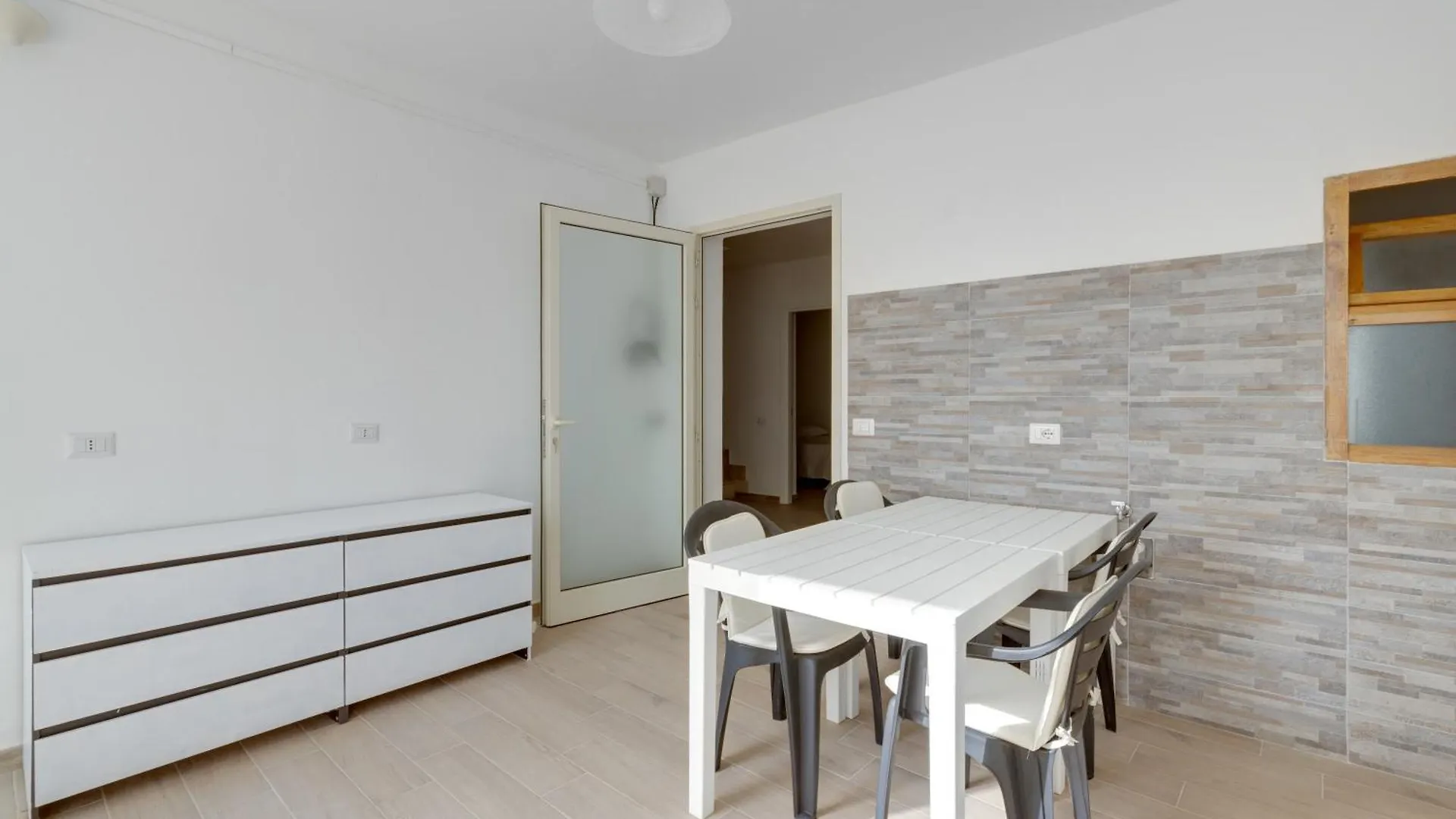 بيت للعطل فيلا Babbo House Sa Rocca Tunda بوتزو ايدو