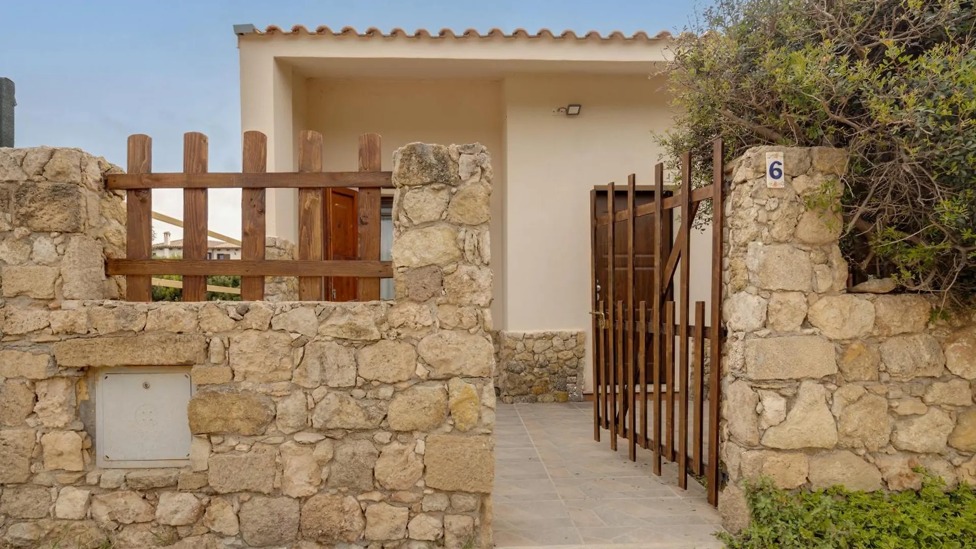 فيلا Babbo House Sa Rocca Tunda بوتزو ايدو بيت للعطل